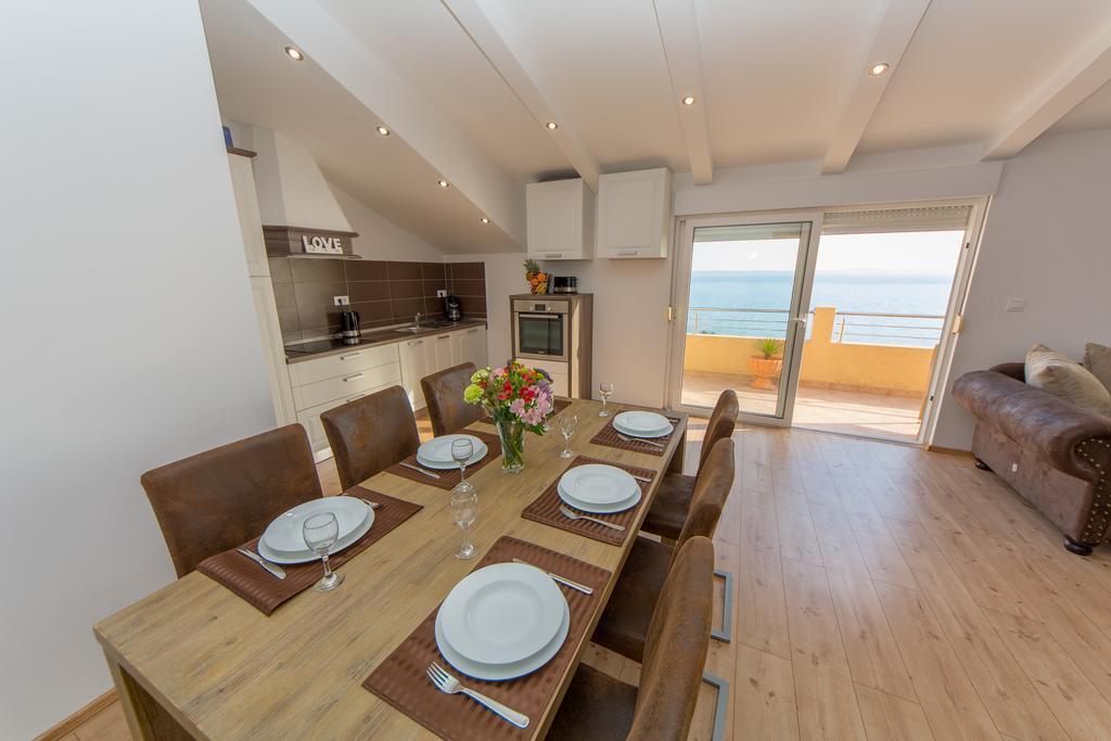 Apartments Max&Leon Podstrana Ngoại thất bức ảnh
