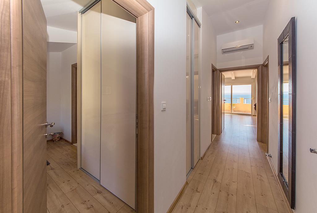 Apartments Max&Leon Podstrana Ngoại thất bức ảnh